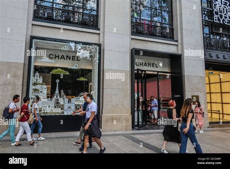 chanel paris original store|chanel champs elysees paris.